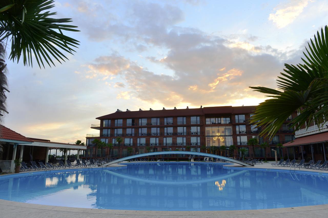 Ambassadori Kachreti Golf Resort Kachret'i Ngoại thất bức ảnh