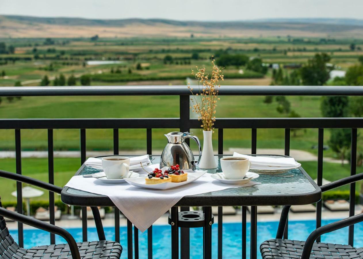 Ambassadori Kachreti Golf Resort Kachret'i Ngoại thất bức ảnh