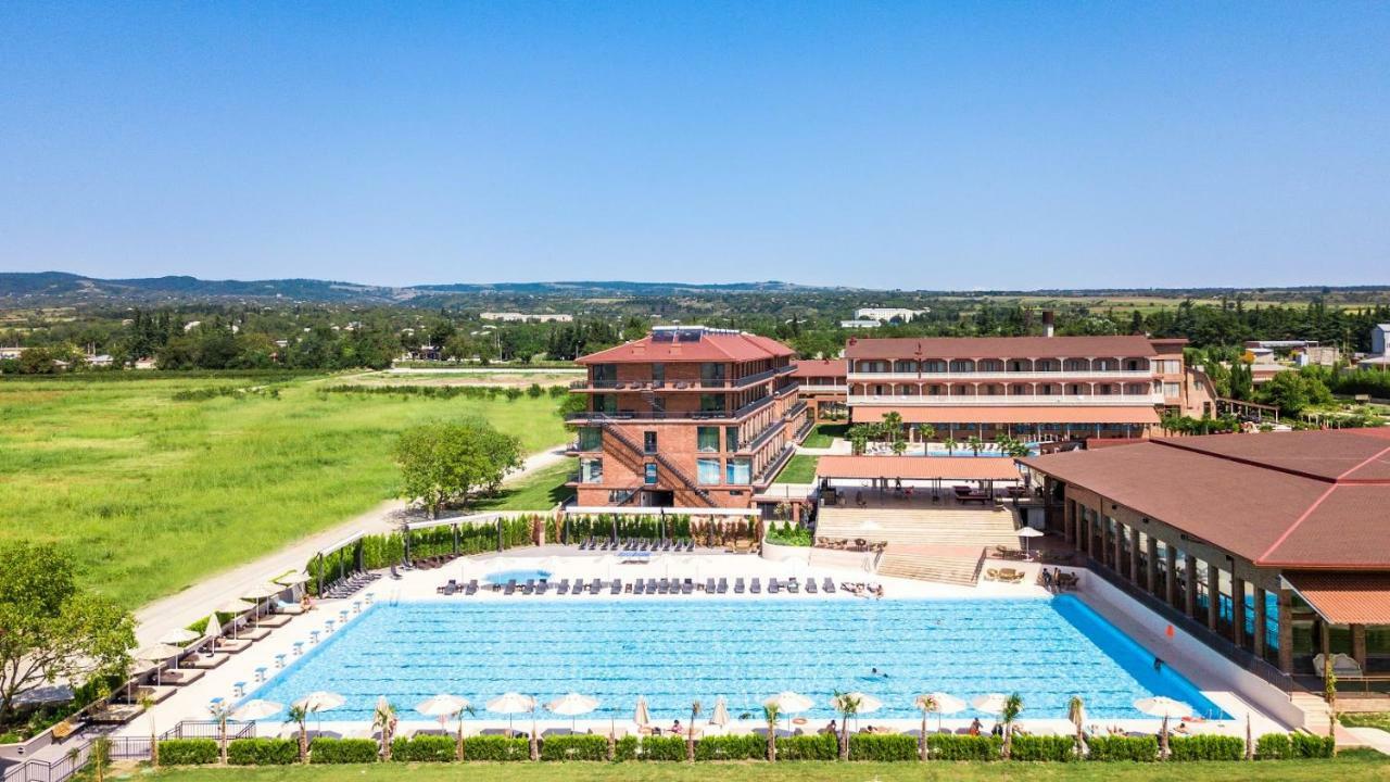 Ambassadori Kachreti Golf Resort Kachret'i Ngoại thất bức ảnh