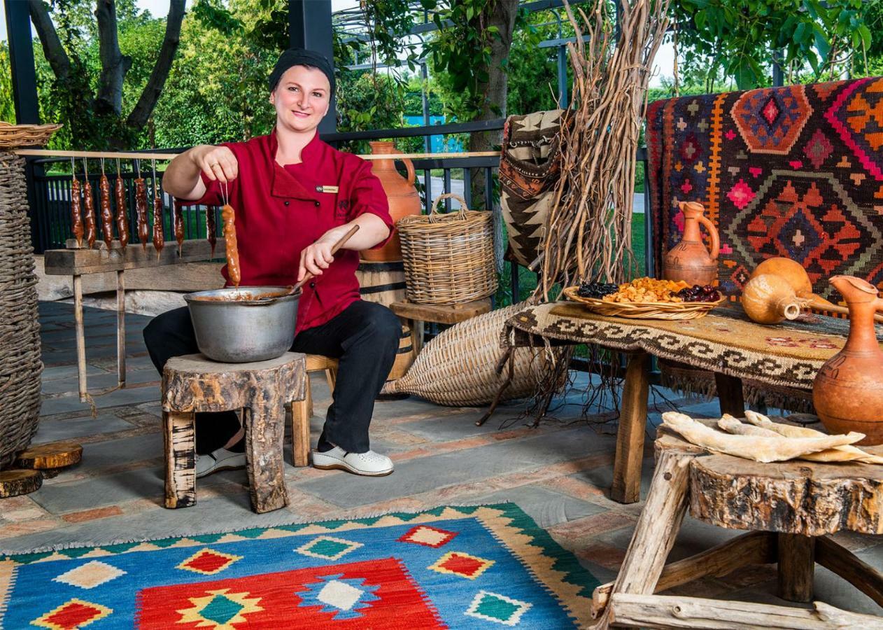 Ambassadori Kachreti Golf Resort Kachret'i Ngoại thất bức ảnh